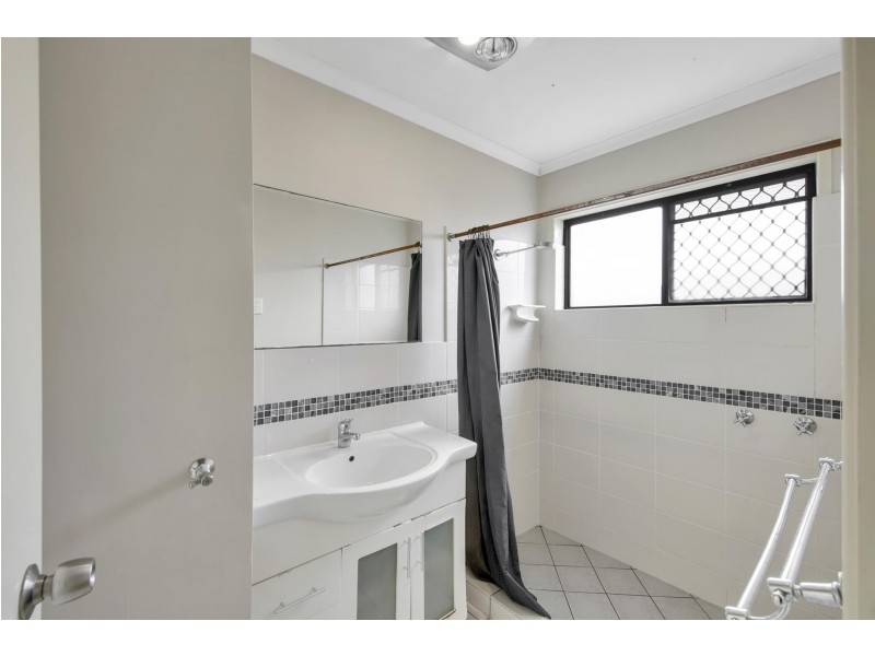 1/107 Shakespeare Street, Mackay QLD 4740