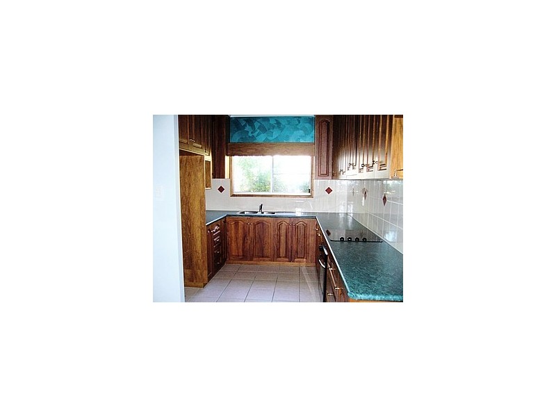 15 Flohr Drive, Moranbah QLD 4744