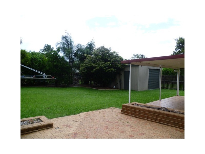 32 Lagoon Street, West Mackay QLD 4740