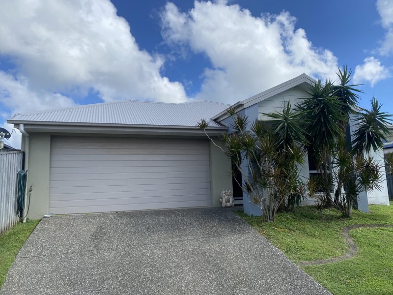 46 Newport Parade, Blacks Beach QLD 4740