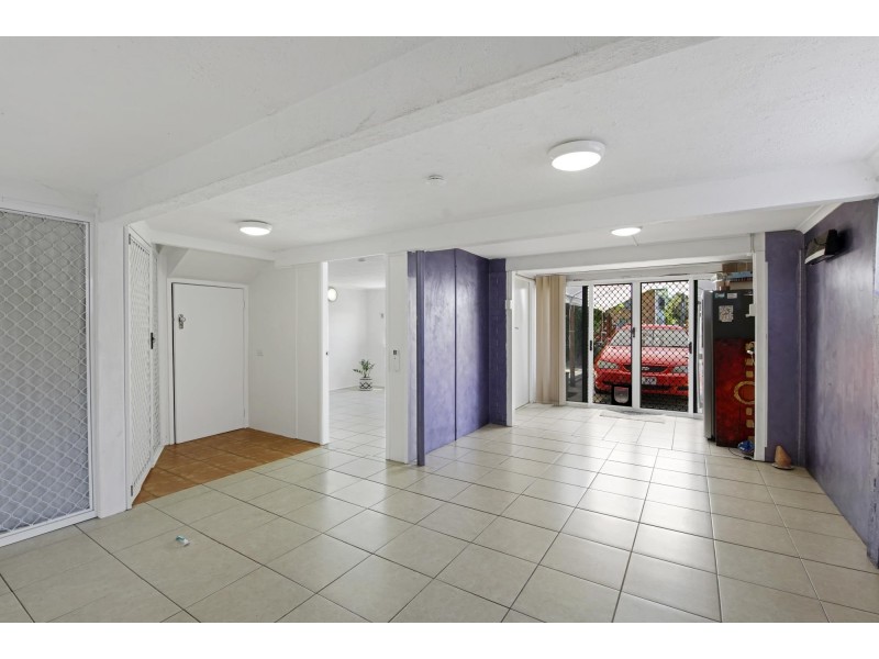 21 Daniel Street, North Mackay QLD 4740