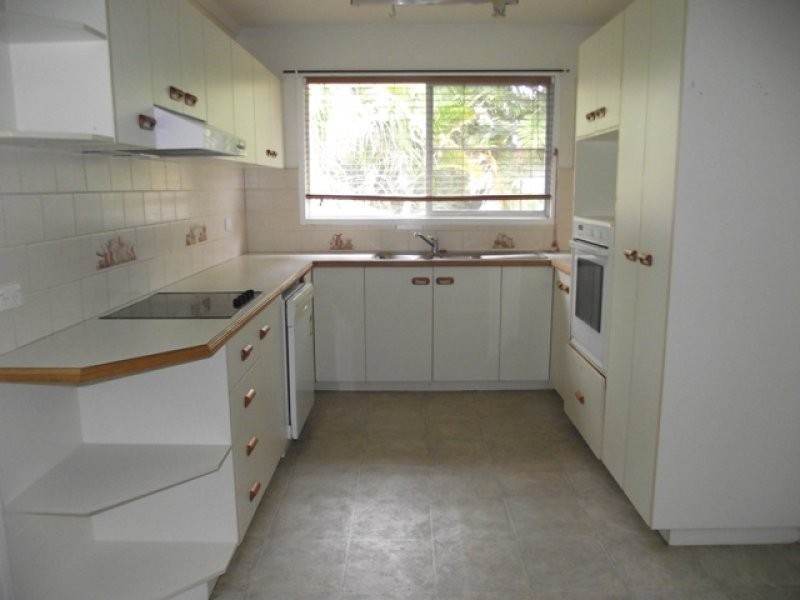 45 Leichhardt Drive, Moranbah QLD 4744