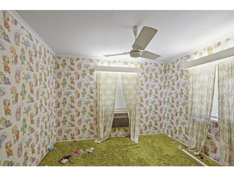 37 Barton Street, West Mackay QLD 4740