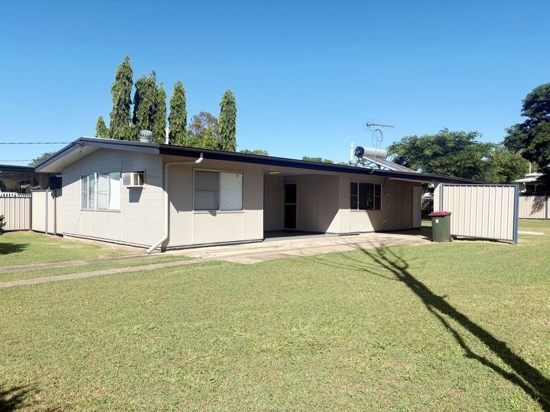34 Beardmore Crescent, Dysart QLD 4745