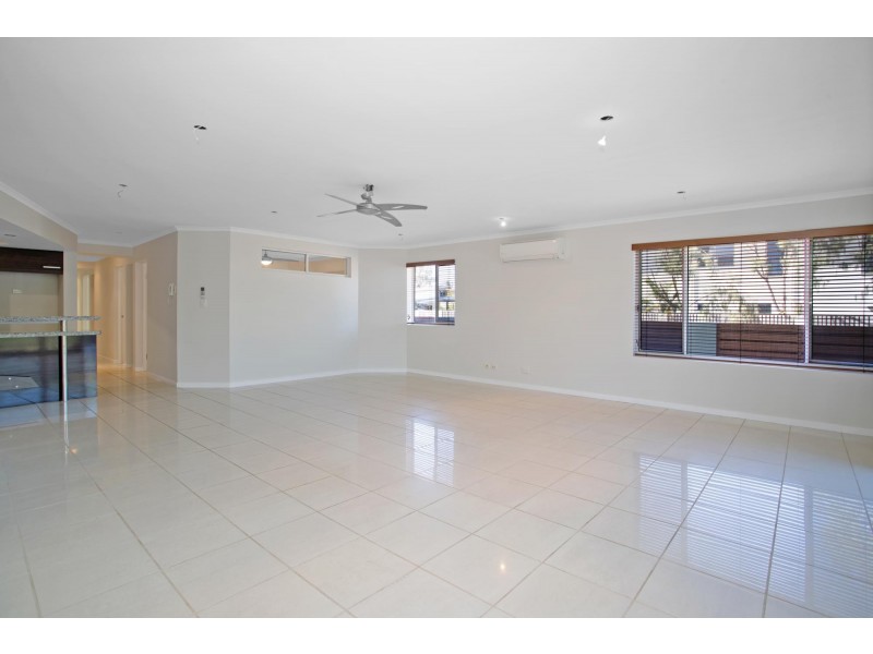1/19 East Point, Drive, Mackay Harbour QLD 4740