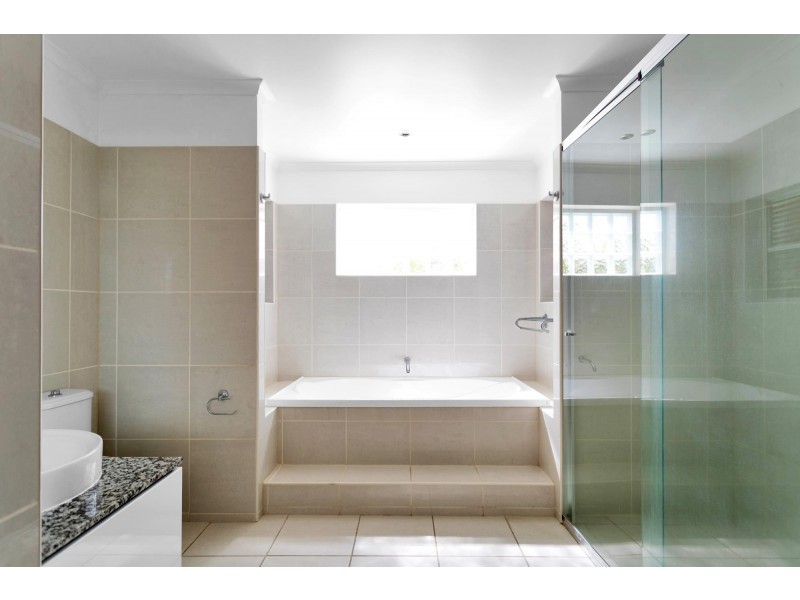 1/19 East Point, Drive, Mackay Harbour QLD 4740