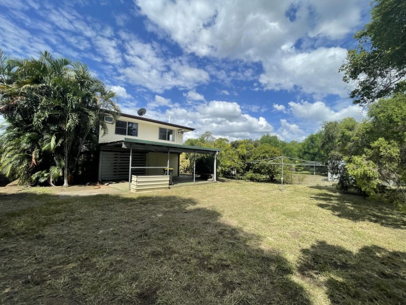 1 Eales Street, Dysart QLD 4745