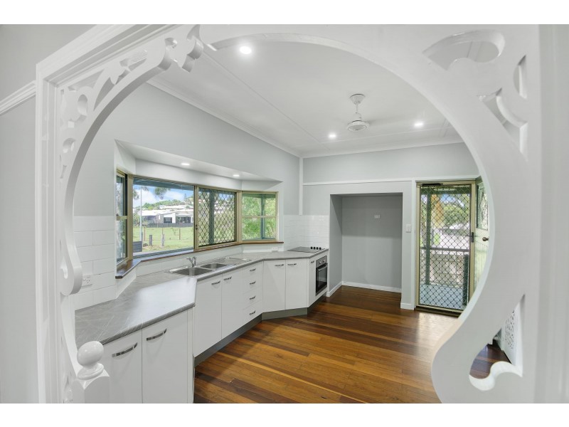36 Amstead Street, Eimeo QLD 4740