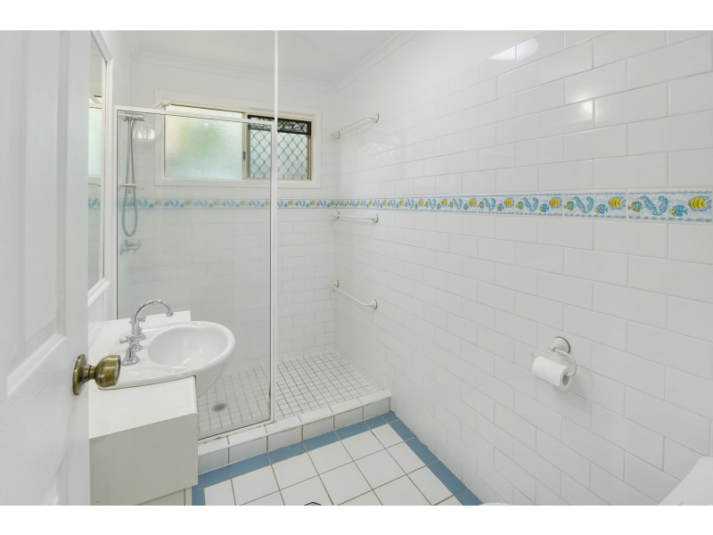 36 Amstead Street, Eimeo QLD 4740