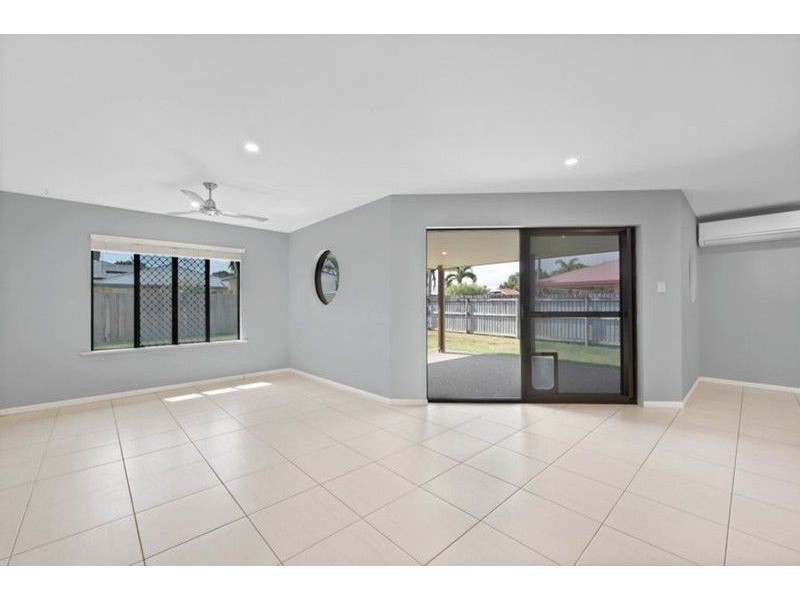 38 Companion Way, Bucasia QLD 4750