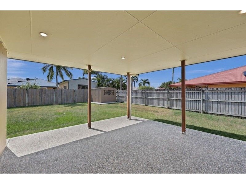 38 Companion Way, Bucasia QLD 4750