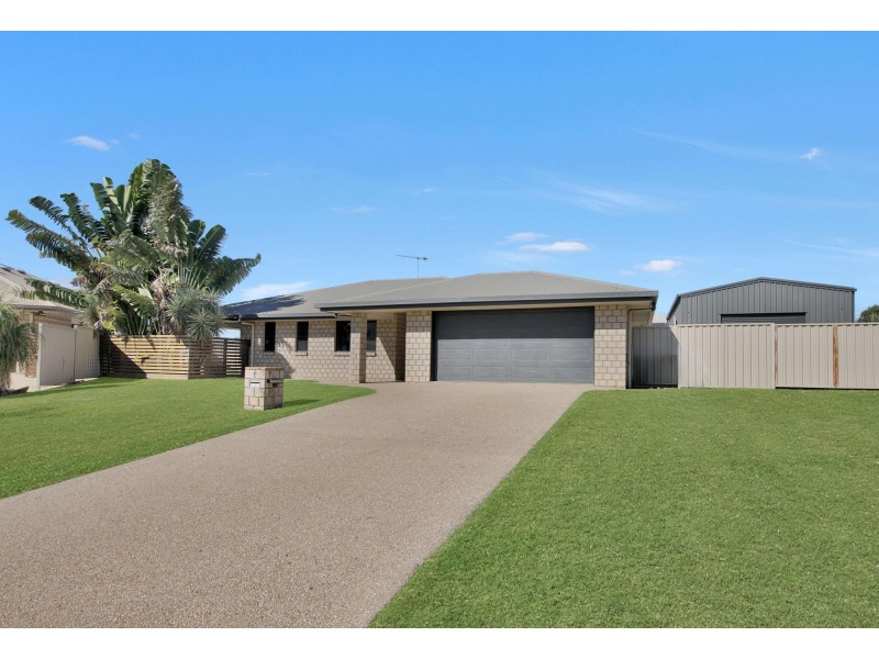 6 Bligh Court, Moranbah QLD 4744