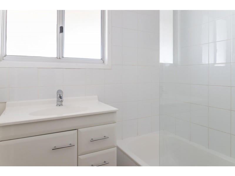 32 Edgerley Street, Dysart QLD 4745