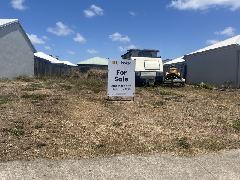 15 Esperance Avenue, Blacks Beach QLD 4740
