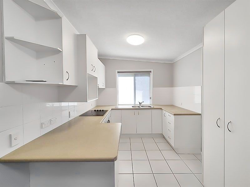 8A Poincettia Court, Andergrove QLD 4740