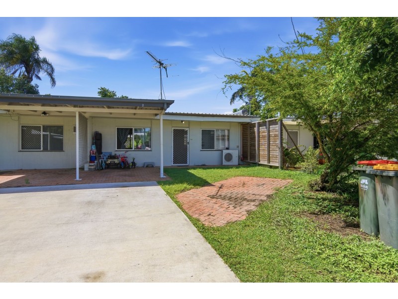 2/4 Graves Street, North Mackay QLD 4740