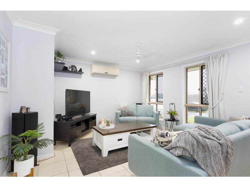 26 Hangan Street, Bucasia QLD 4750