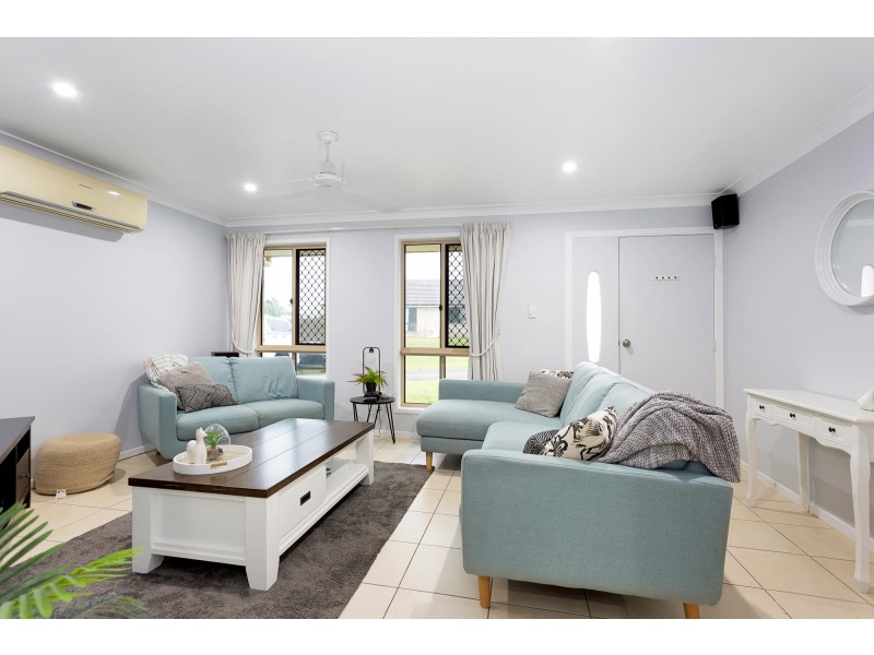 26 Hangan Street, Bucasia QLD 4750