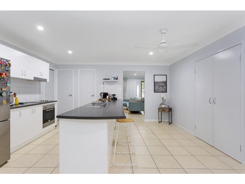 26 Hangan Street, Bucasia QLD 4750
