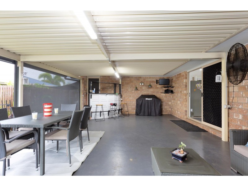 26 Hangan Street, Bucasia QLD 4750
