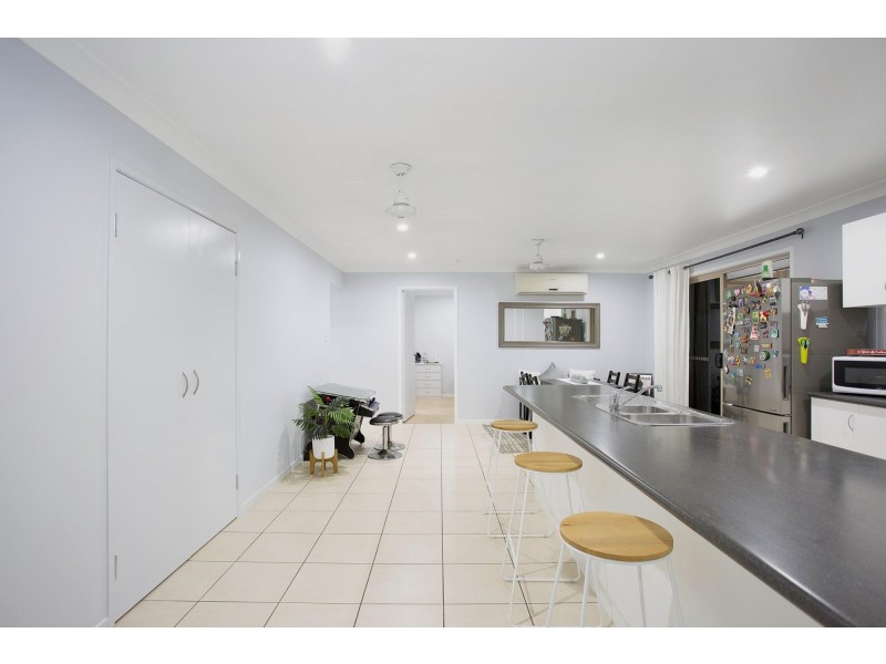 26 Hangan Street, Bucasia QLD 4750