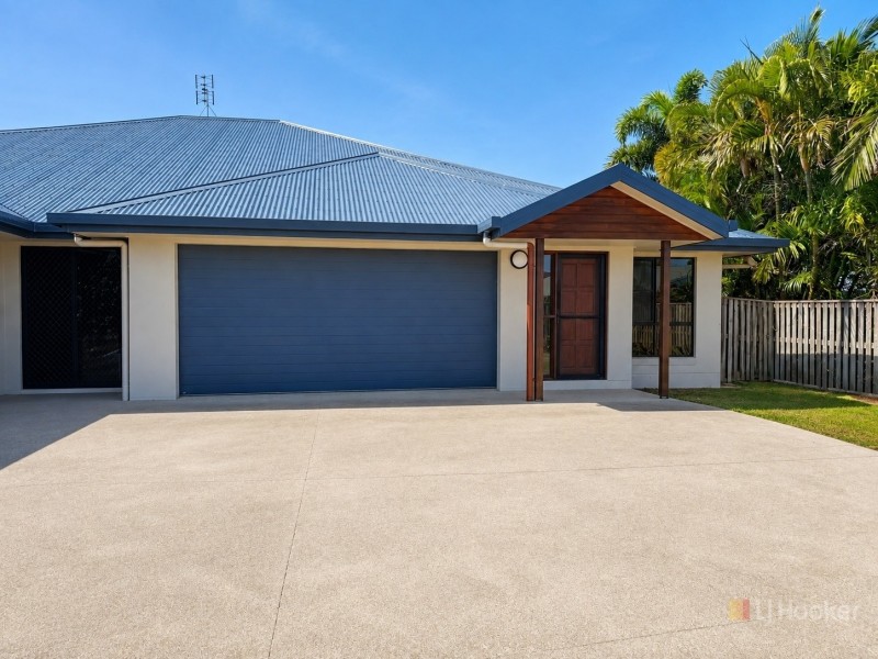 2/14 Bilgola Place, Blacks Beach QLD 4740