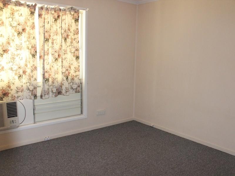 9 Sinnott Court, Moranbah QLD 4744