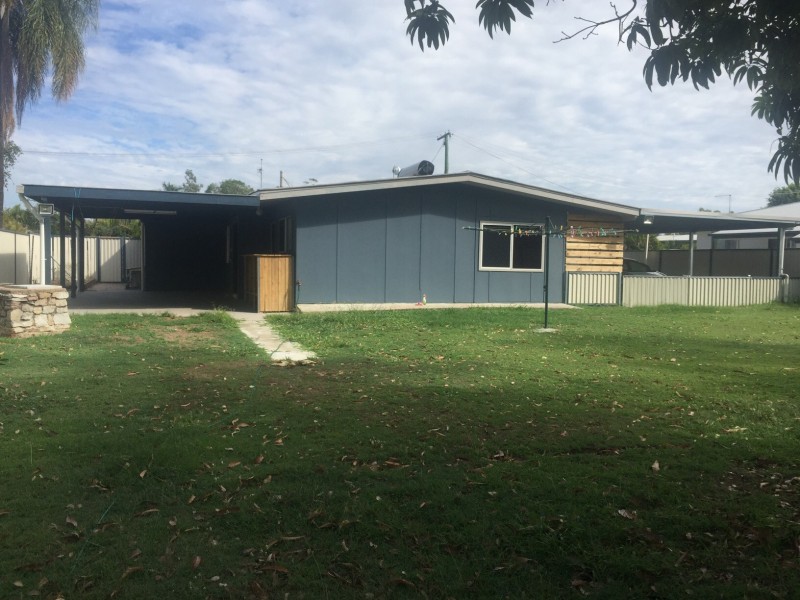 15 Armstrong Crescent, Dysart QLD 4745