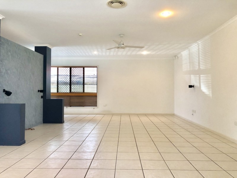 4 Kensington Court, Glenella QLD 4740