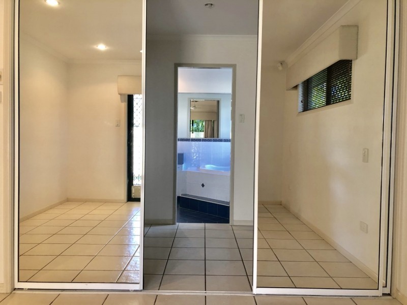4 Kensington Court, Glenella QLD 4740