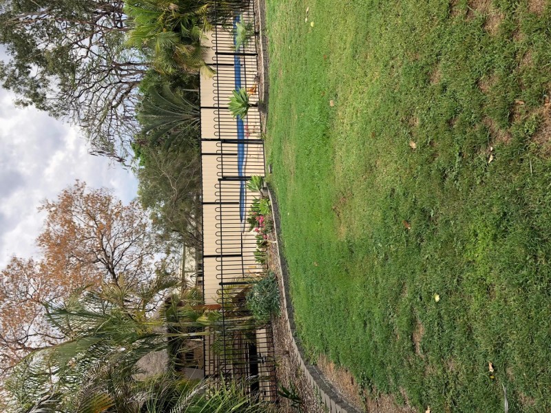 6 Eales Street, Dysart QLD 4745