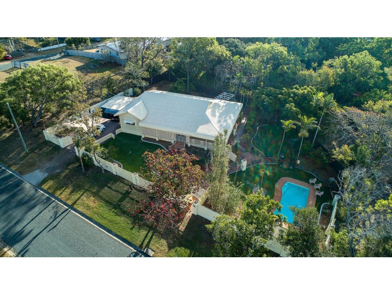 3 Russell Avenue, Slade Point QLD 4740
