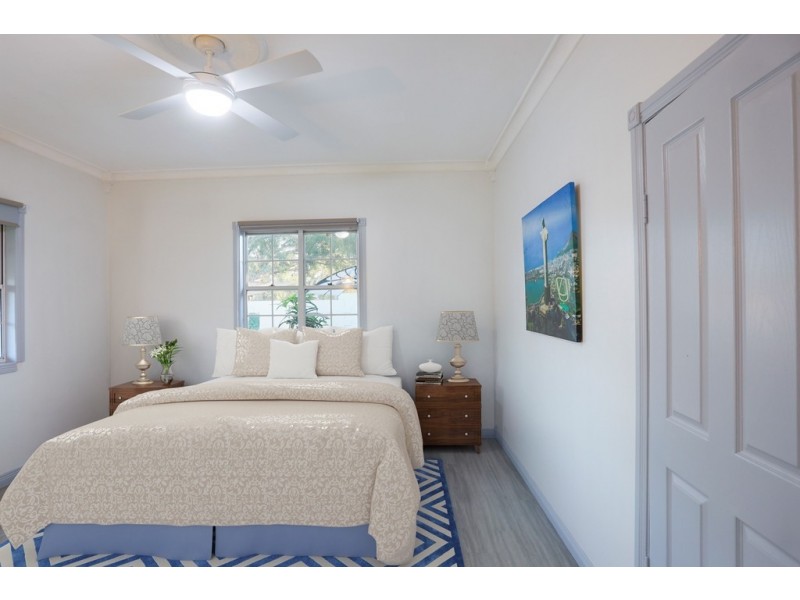 3 Russell Avenue, Slade Point QLD 4740