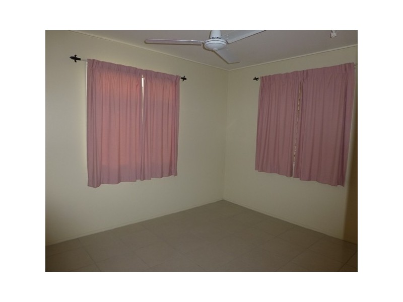 29 Shannon Crescent, Dysart QLD 4745