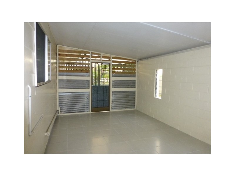 29 Shannon Crescent, Dysart QLD 4745