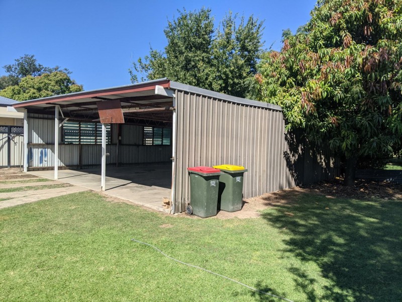 64 Bowen Street, Goondiwindi QLD 4390