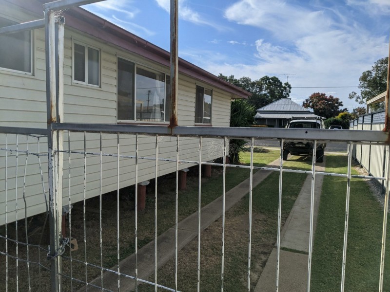 64 Bowen Street, Goondiwindi QLD 4390