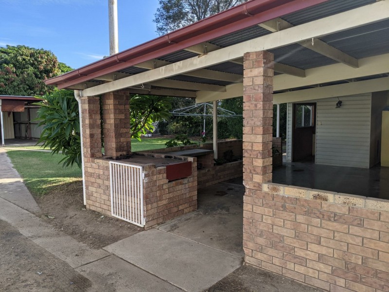 64 Bowen Street, Goondiwindi QLD 4390