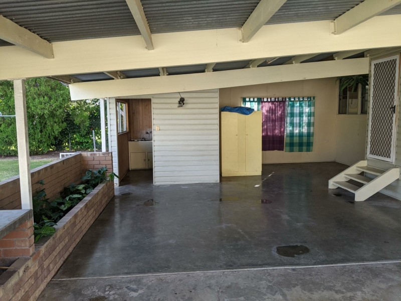 64 Bowen Street, Goondiwindi QLD 4390