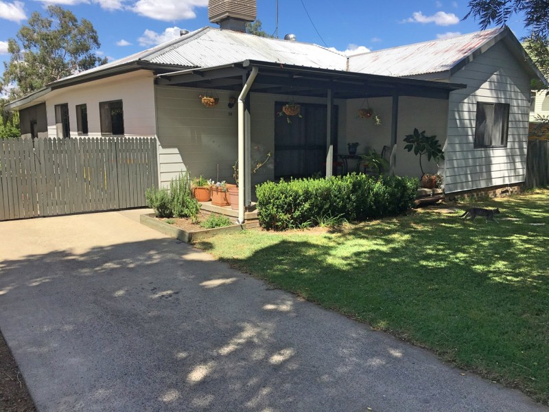 56 McLean St, Goondiwindi QLD 4390