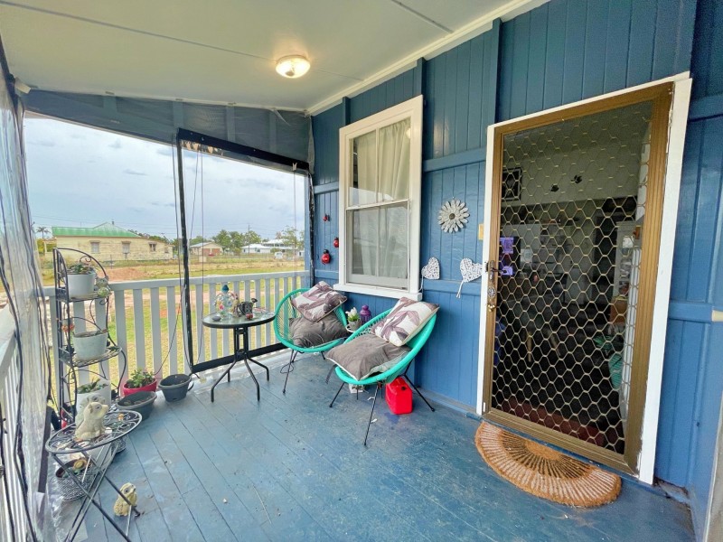 41 Kaboon Street, Yelarbon QLD 4388