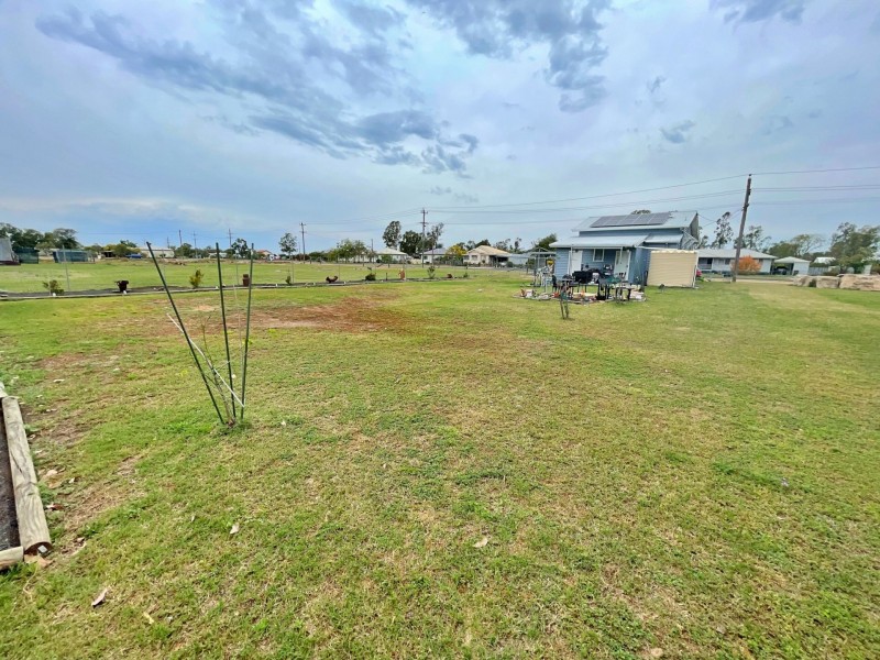 41 Kaboon Street, Yelarbon QLD 4388