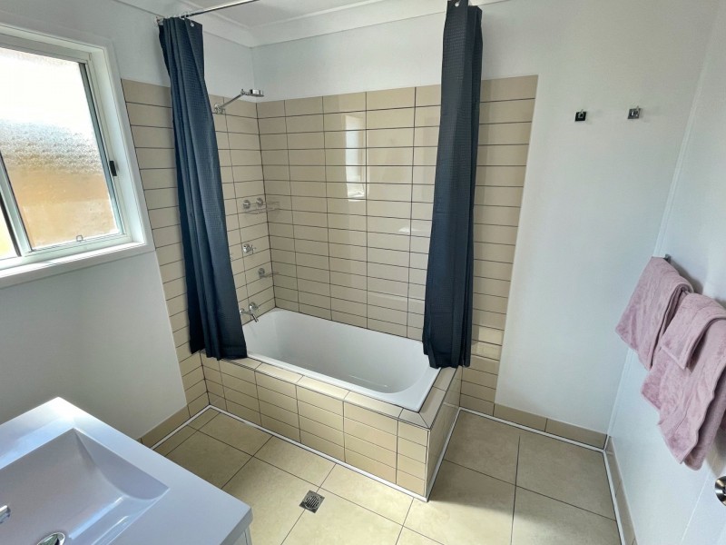 27 Jacaranda Drive, Goondiwindi QLD 4390