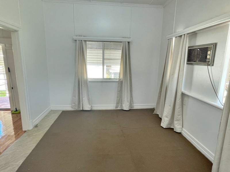 21 Bowen Street, Goondiwindi QLD 4390