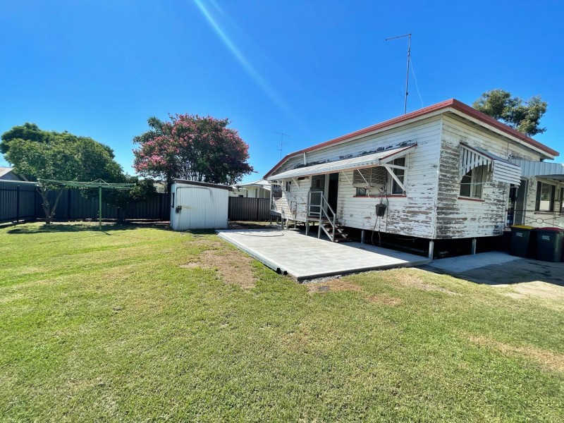 21 Bowen Street, Goondiwindi QLD 4390