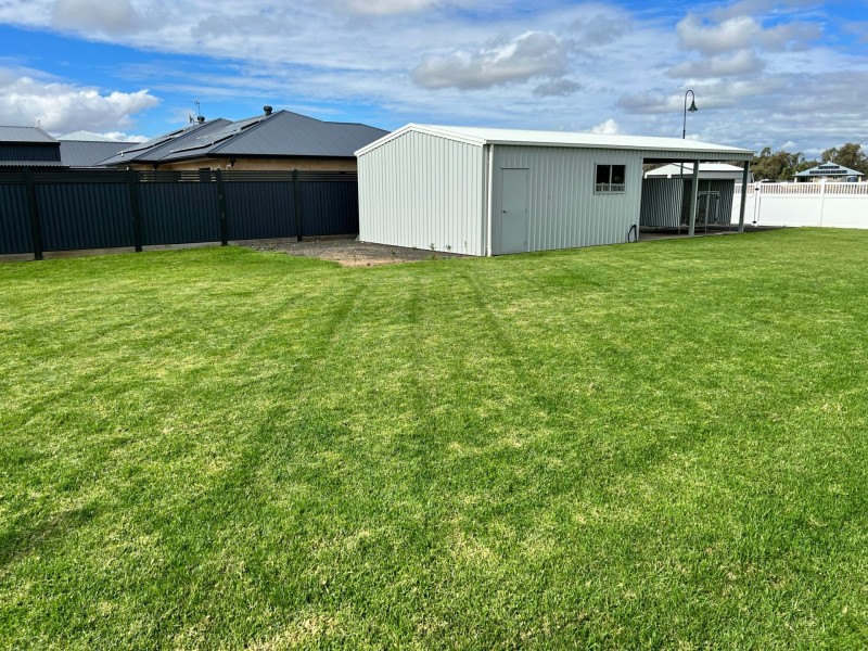 106 Johnston Rd, Goondiwindi QLD 4390