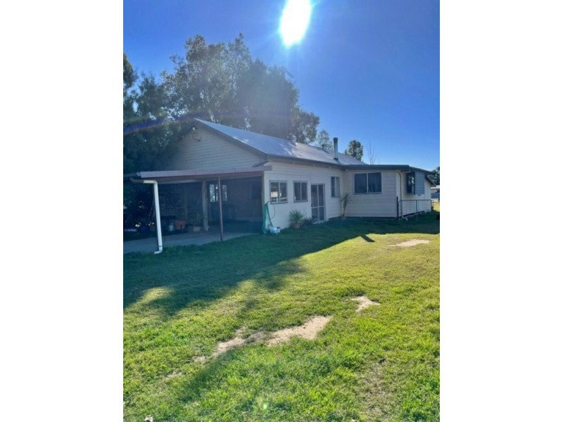 13 Short St, Boggabilla NSW 2409