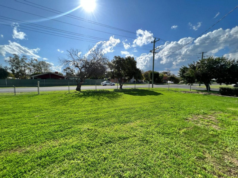 2 Fletcher Street, Goondiwindi QLD 4390