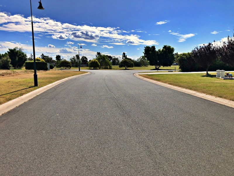 4 Malibu Dr, Goondiwindi QLD 4390
