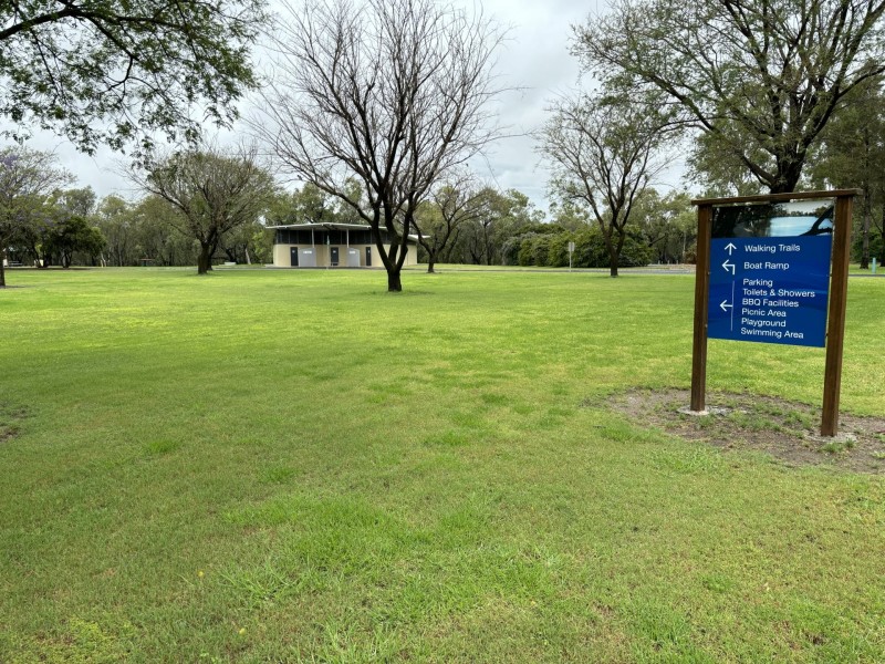 4 Malibu Dr, Goondiwindi QLD 4390